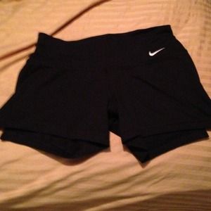 New without tags- Nike Drifit booty shorts