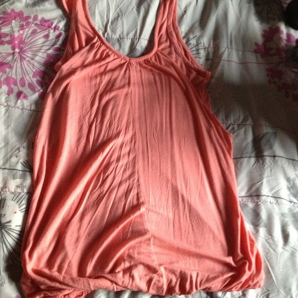 Tangtop - Picture 3 of 4