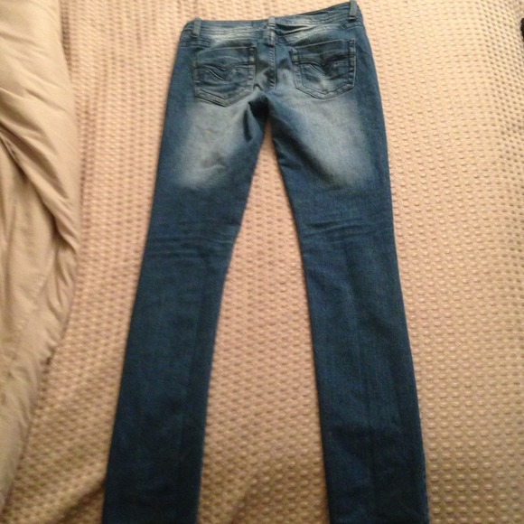 Jeans - Picture 2 of 2