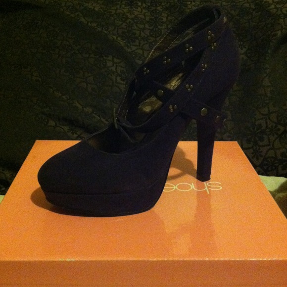 Purple Pumps ✨JUST REDUCED✨