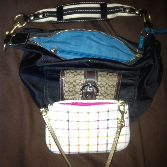 Coach Accessories - Picture 2 of 4