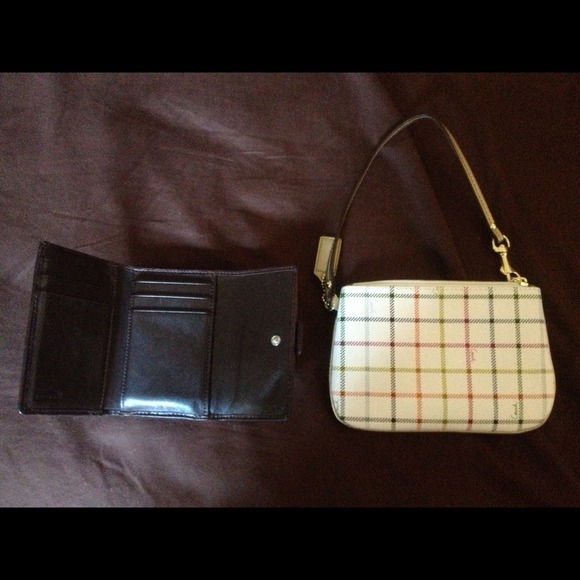 Coach Accessories - Picture 3 of 4
