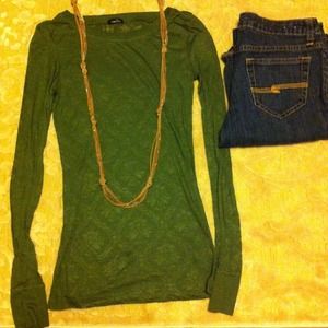 Green sheer long sleeve