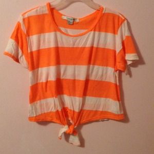 striped top tied in front