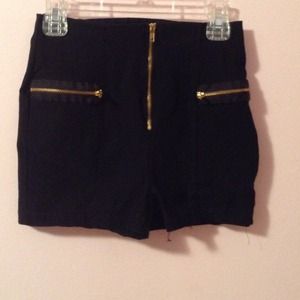 high waisted black shorts
