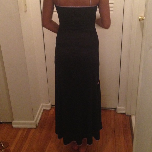 Dress - Picture 2 of 2