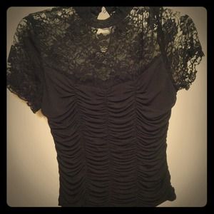 Lace Top & ADTR bracelet BUNDLE