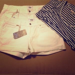 ✂️✂️PRICE CUT✂️✂️NWT White Denim Paige shorts