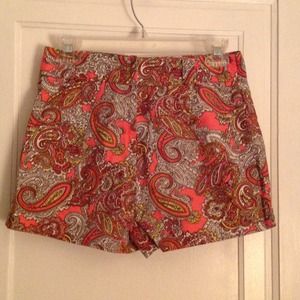H&M coral paisley shorts