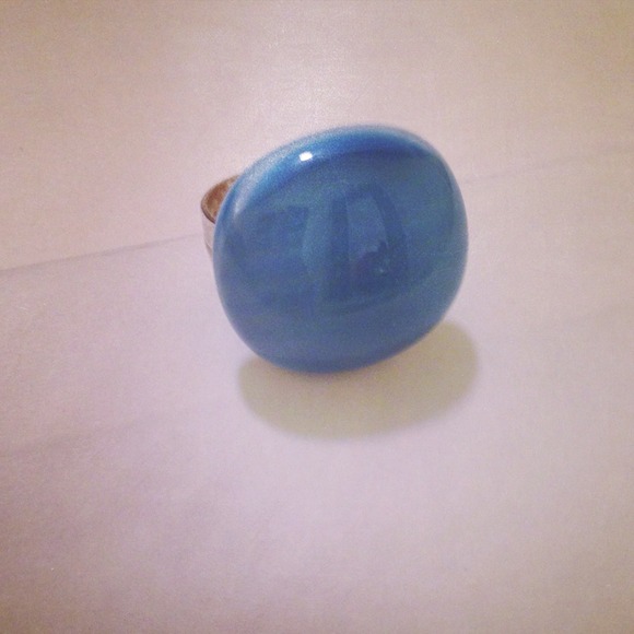 Ring - Picture 2 of 2