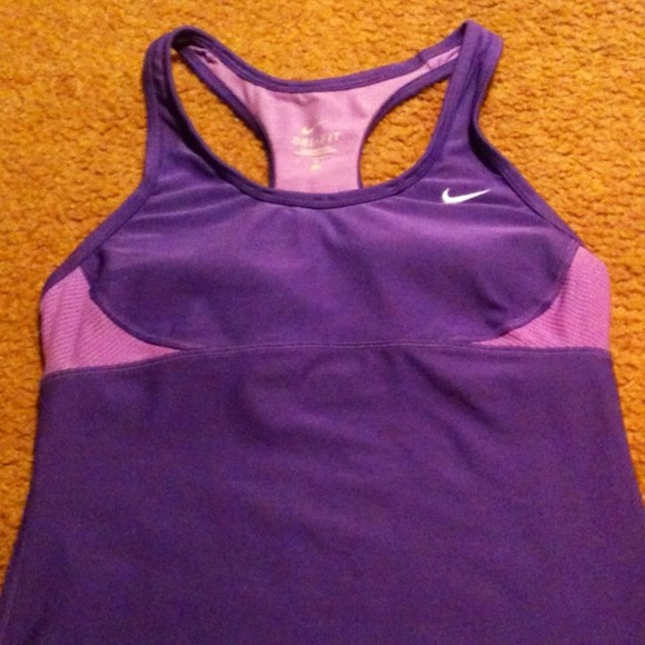 ⭐REDUCED⭐ NIKE DRI FIT RACERBACK SPORTS TANK