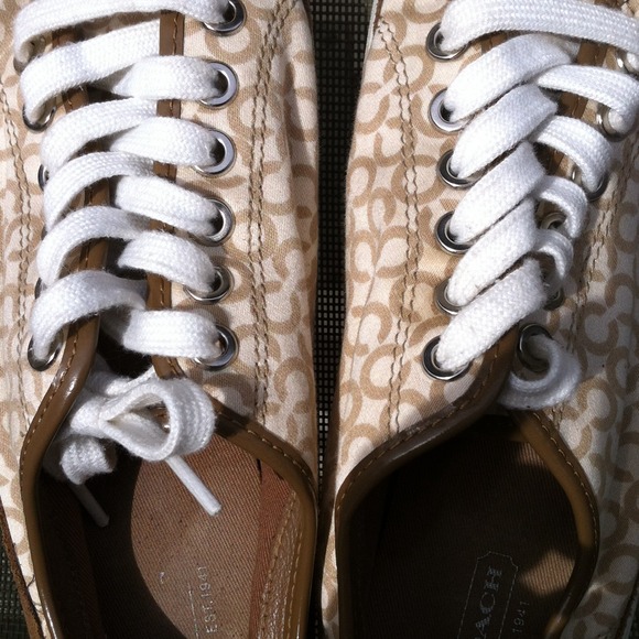 💢sold💢 - Picture 4 of 4