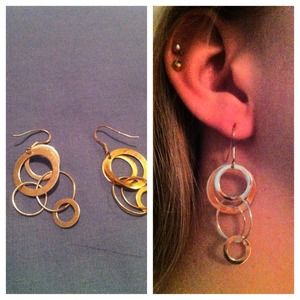 Silver circle drop earrings