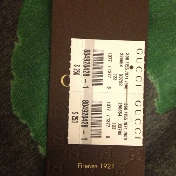 100% Auth Women's Italy GG Flag T-shirt ! Rare - Picture 3 of 4