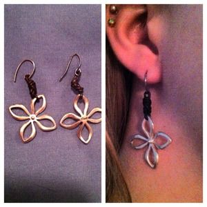Silver flower drop earrings