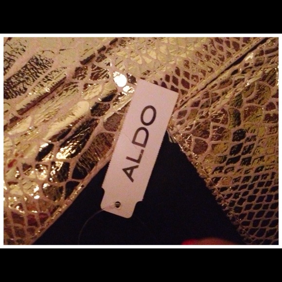 ALDO Gold Envelope Clutch NWT - Picture 4 of 4
