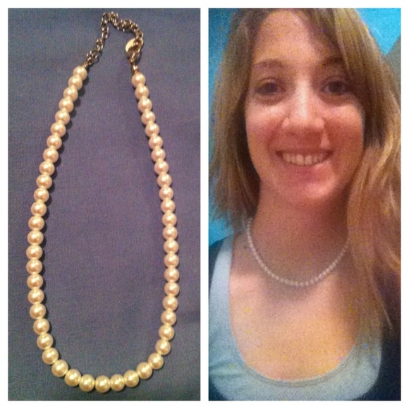 Pearl necklace - Picture 1 of 1