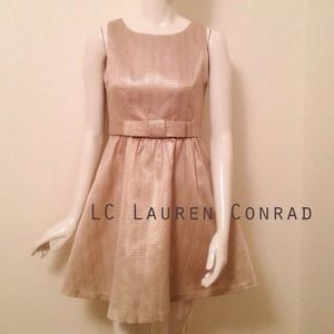 Gold Girly Dress 👌