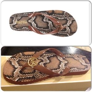 ~SOLD on Ebay~ Michael Kors MK Flip Flop