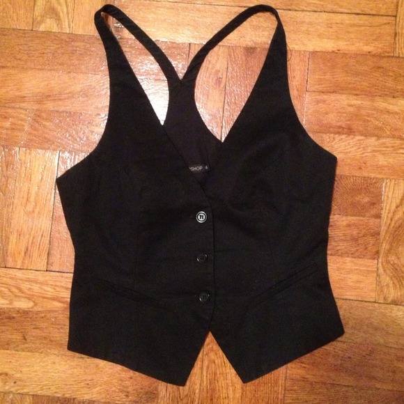 Black TOPSHOP vest! - Picture 2 of 3