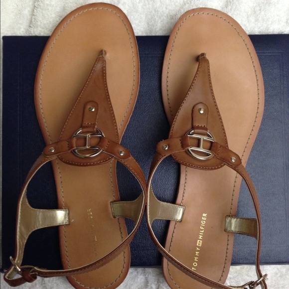 Tommy Hilfiger Shoes - Used once sandals