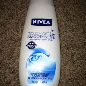 Nivea Touch of Smoothness Body Wash