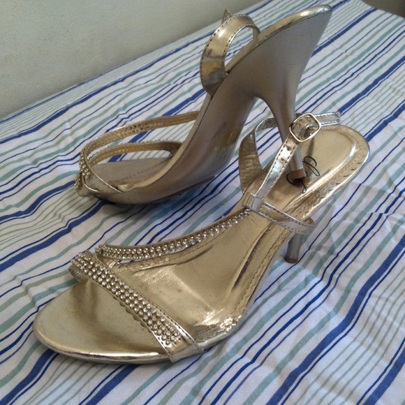 Diamond Gold Heels Size 8 1/2 - Picture 1 of 3
