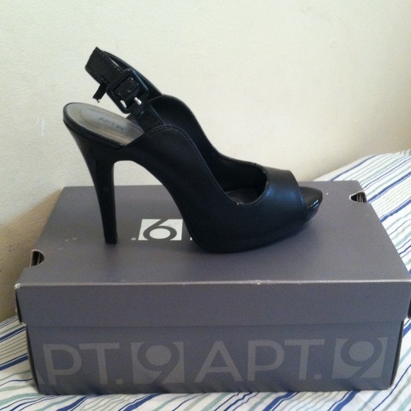 Apt .9 Apiona Black Heels Size 8 - Picture 1 of 4