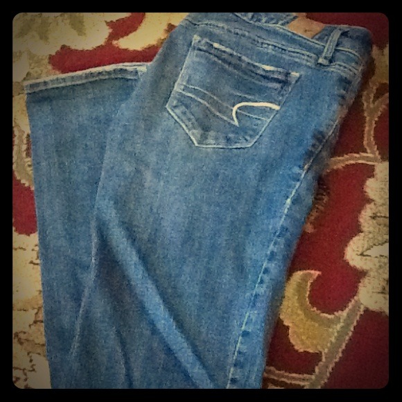 American Eagle skinny Jeans 6 short