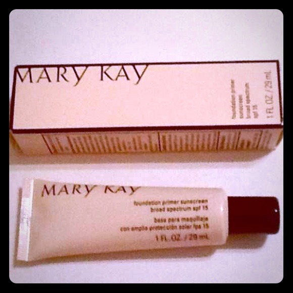*bundle4 @elnewcomer* foundation primer and powder