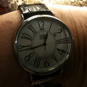 Nice Watch with Leather Band/Reduced !