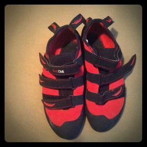 💥Reduced💥Red chili climbing shoes