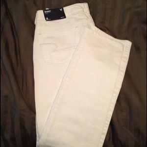 BRAND NEW👖American Eagle White Skinny Jeans
