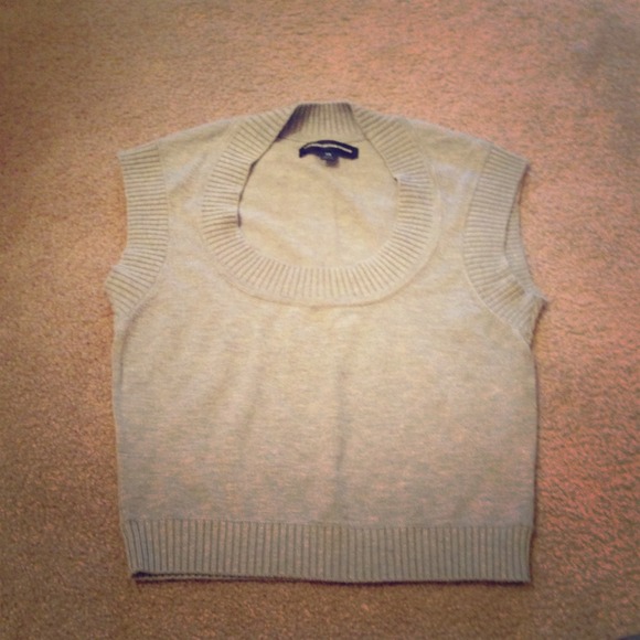 Express Gray shrunken sweater vest