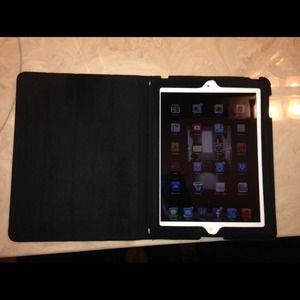 ‼️SOLD Locally‼️Michael Kors iPad case!