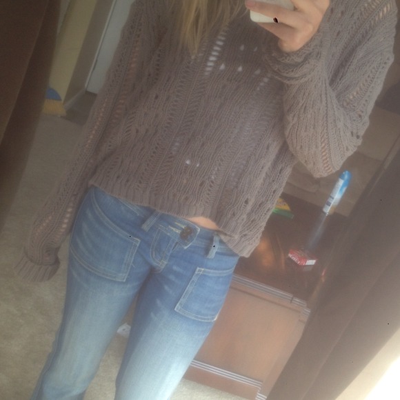 Express sweater - Picture 3 of 3