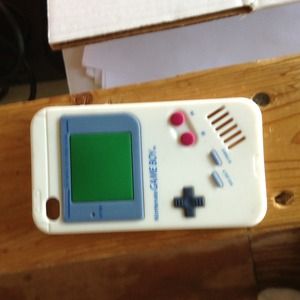 iPod touch 4th generation gameboy case