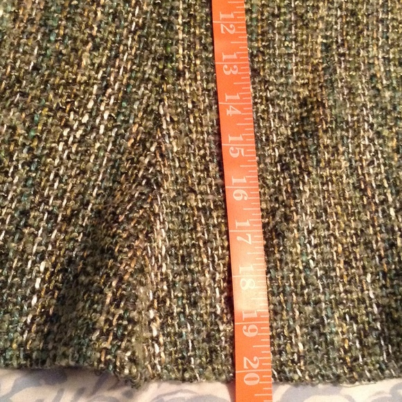 Beautiful skirt used! - Picture 4 of 4