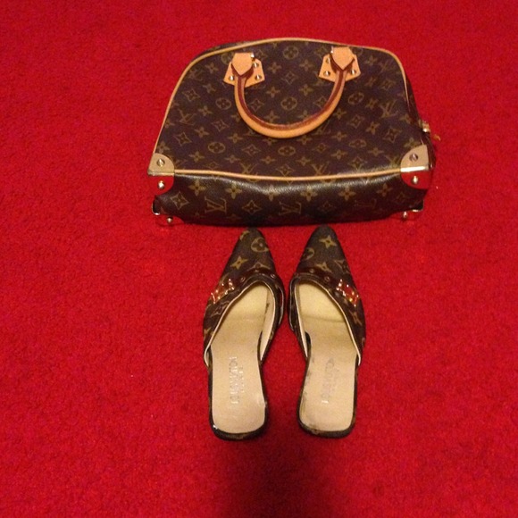 Lv bag with matching shoes/traded