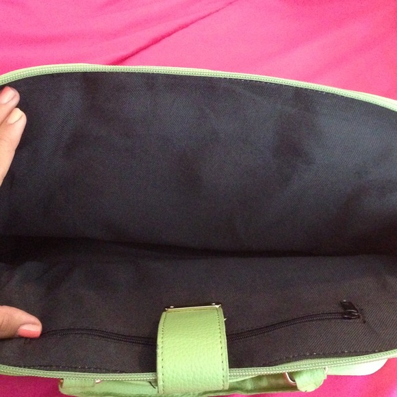 Handbag Bundle! - Picture 2 of 4