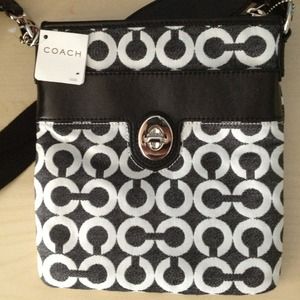 Authentic Coach Cross body bag