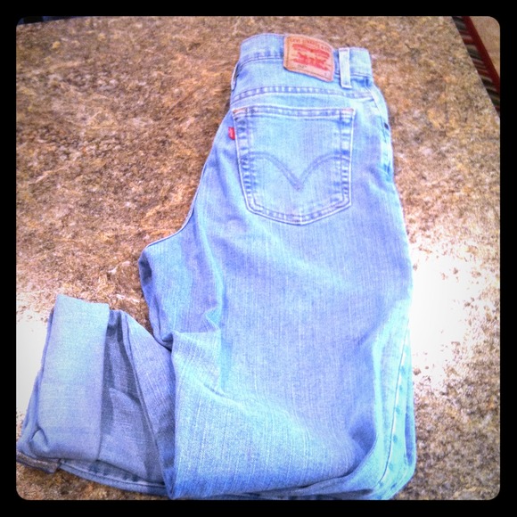 Levi high waisted jeans