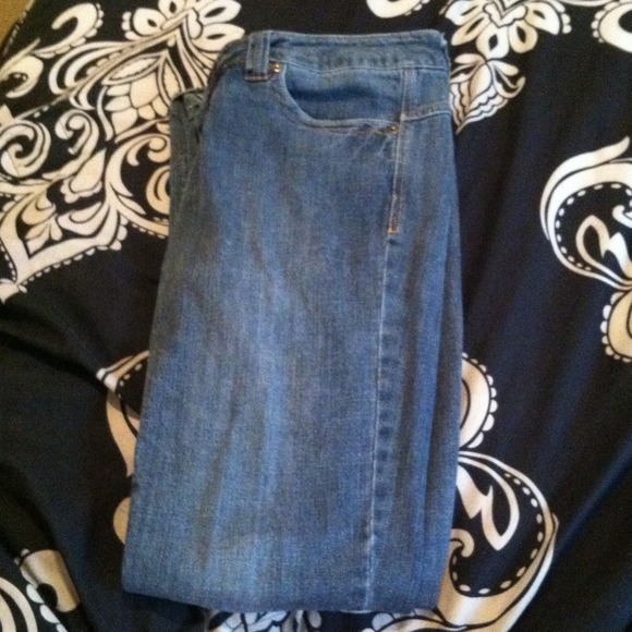 Gray colored denim jeans - Picture 1 of 4