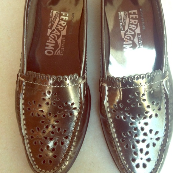 🚫SOLD🚫 Ferragmo loafers