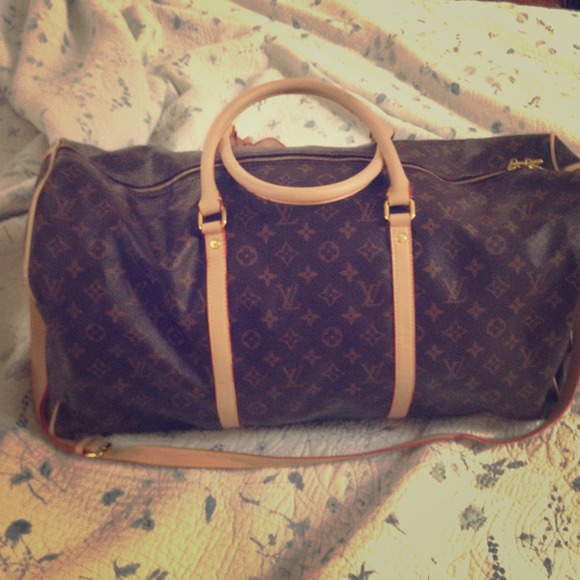 Louis Vuitton Duffle Bag ONLY USED ONCE