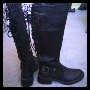 REDUCED Wanted Back Lace Boots