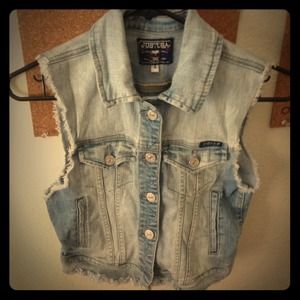 Jean vest!