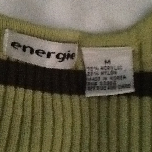 Sweater - Picture 4 of 4