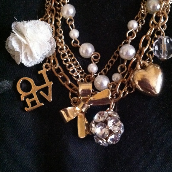 SOLD TO CESARINA✅Charm bracelet! - Picture 2 of 3