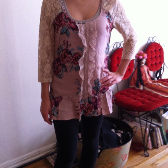 Floral laced top